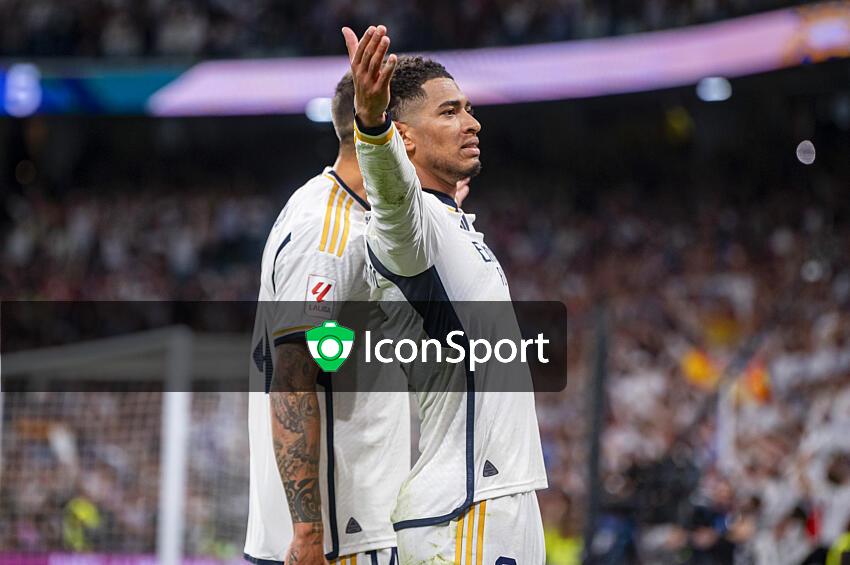 Iconsport : Real Madrid v Futbol Club Barcelona - La Liga EA ...